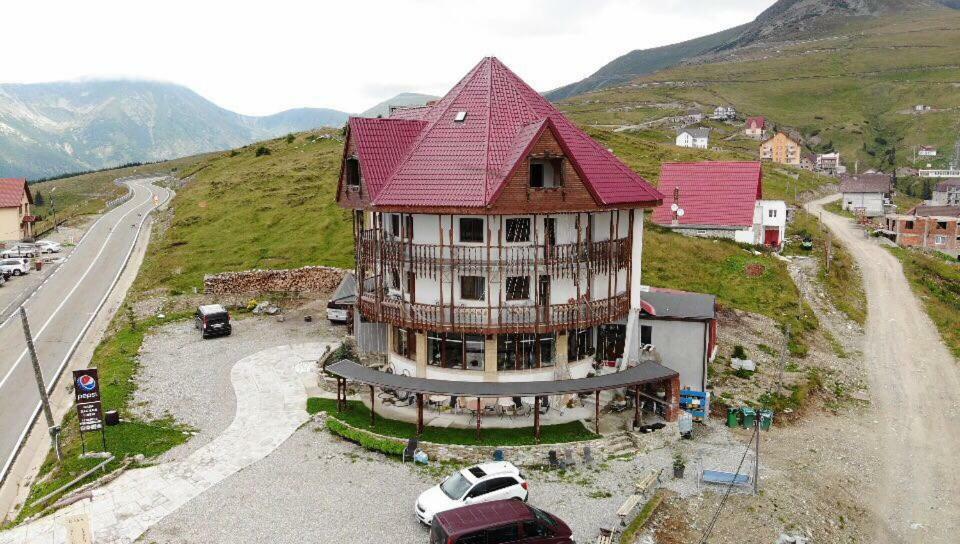 Casa Dacilor Liberi Hotel Rânca Kültér fotó